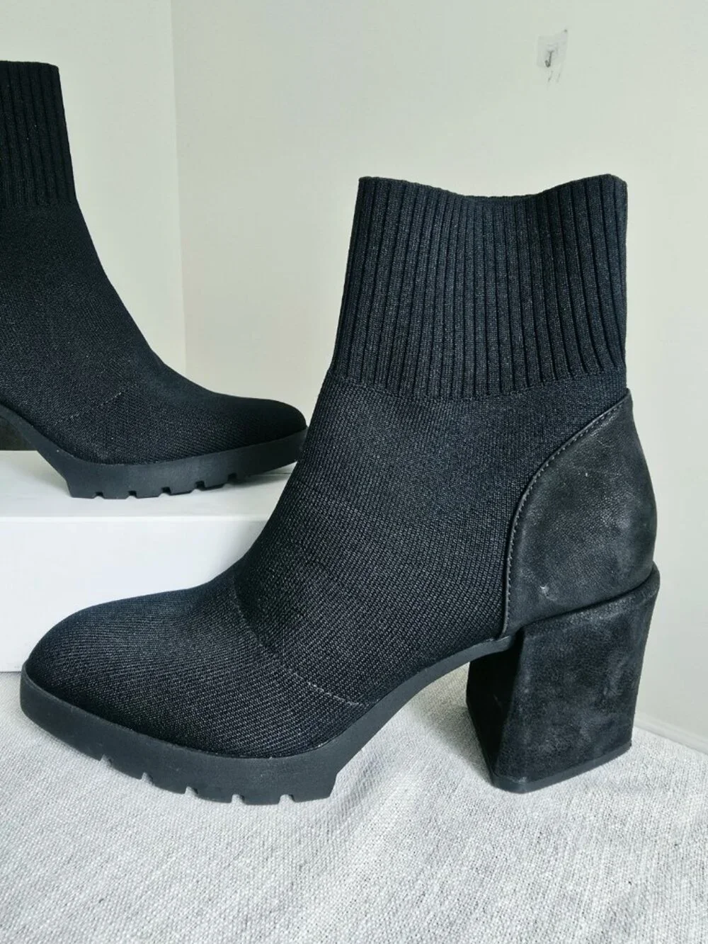 Eileen Fisher Spell Black Stretch Knit Bootie Ankle Boots 10 Shoes Block Heel